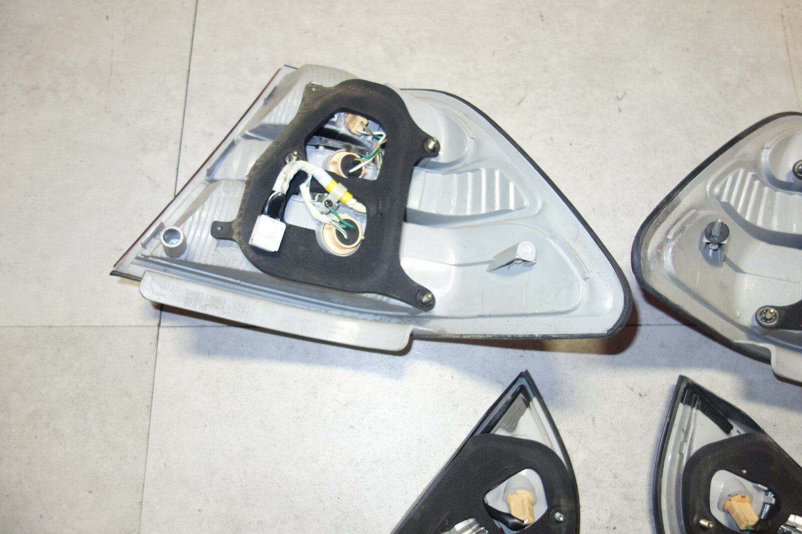 JDM Lexus LS430 Toyota Celsior Taillights Taillamps Trunk Lights 2001 2002 2003