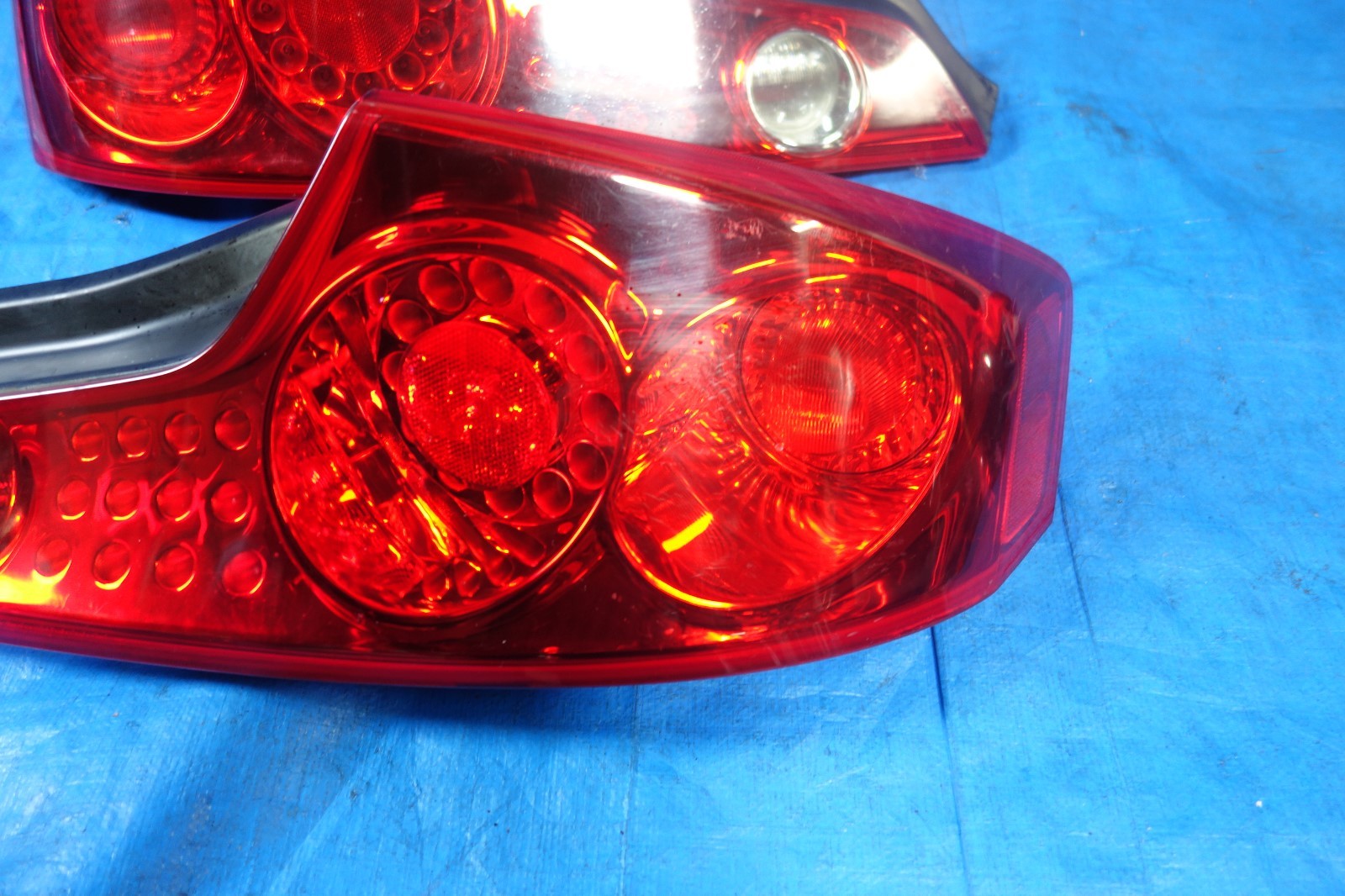 JDM Infiniti G35 Coupe OEM Tail lights Lamps Left & Right CPV35 2003-2005 #3204