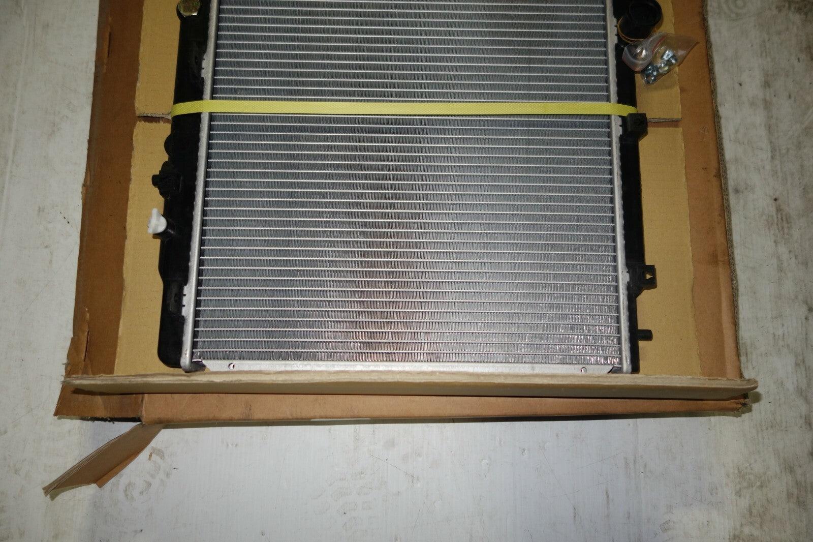 NEW 2002-2003 ACURA TL 3.2L V6 A/T BRAND NEW RADIATOR ACURA CL V6 2001-2003