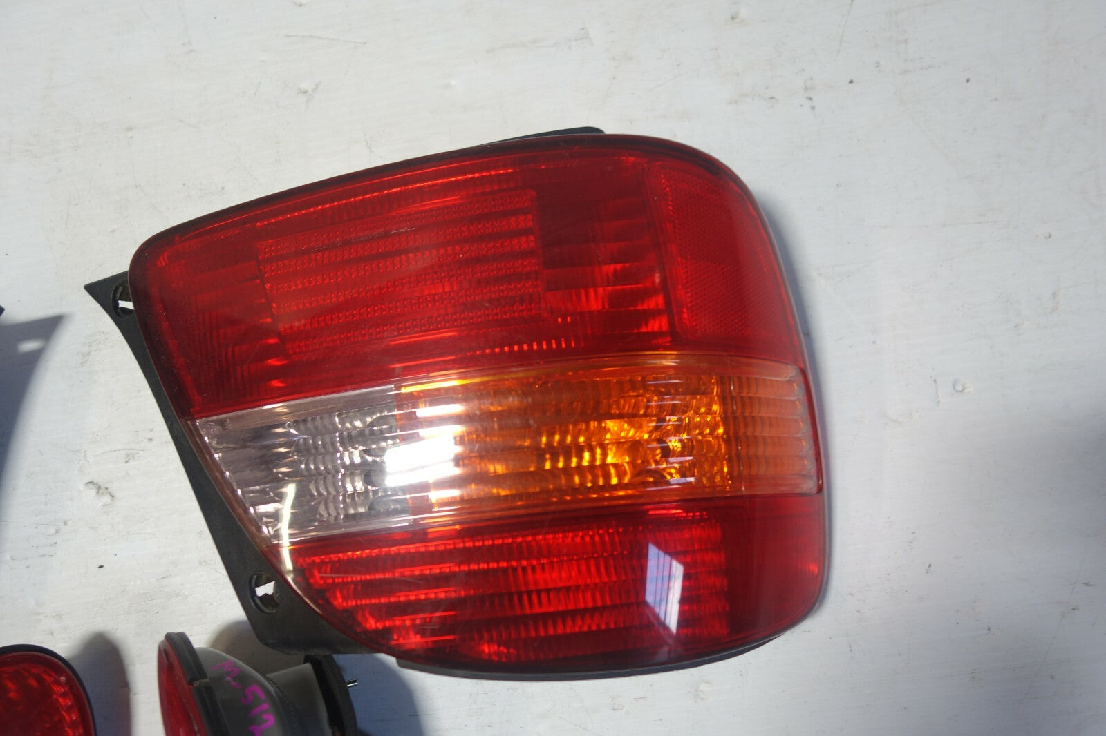 JDM 1998-2005 TOYOTA ARISTO LEXUS GS300 GS400 GS430 TAIL LIGHTS LAMP JZS161