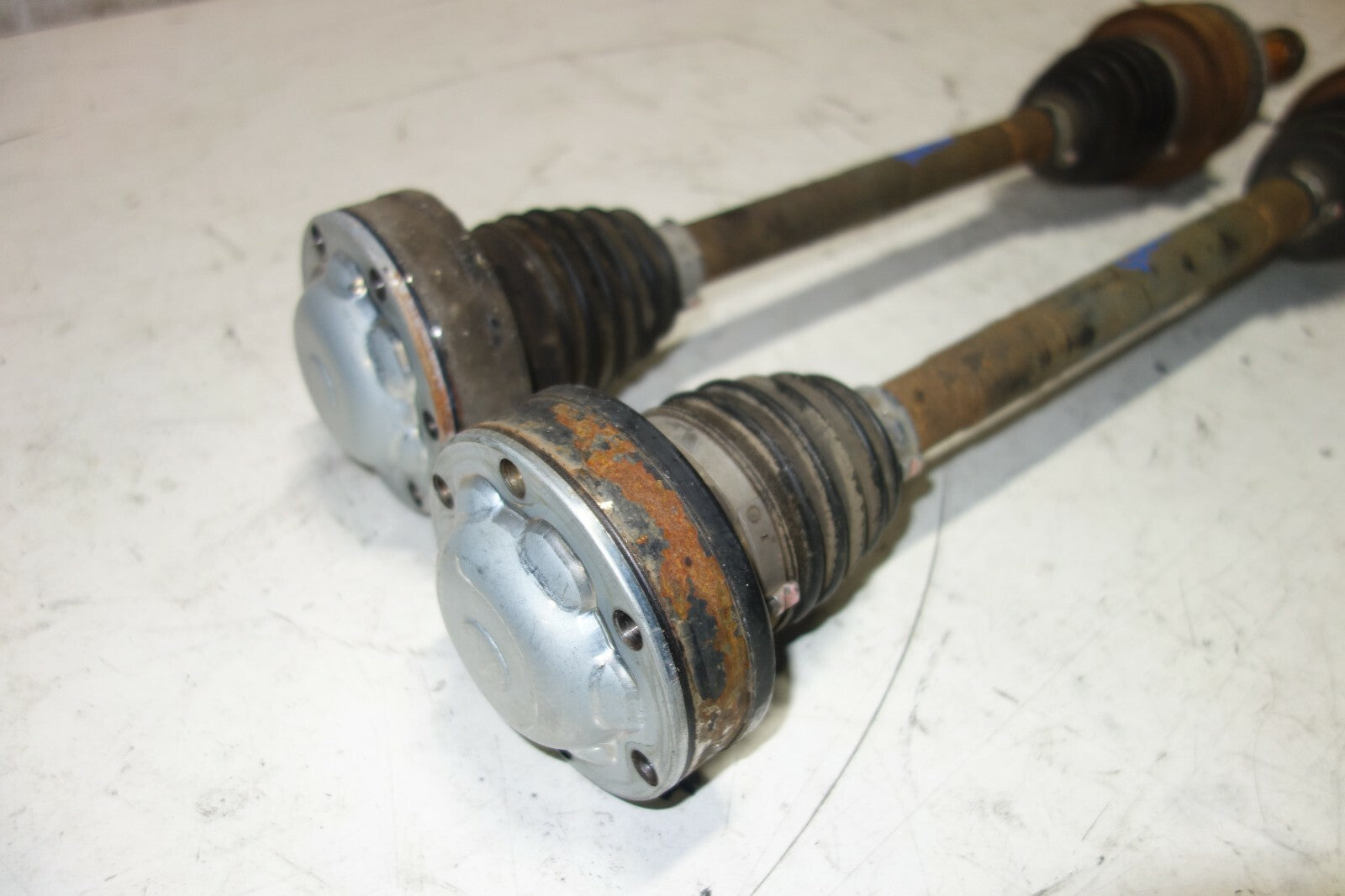 JDM Toyota Altezza Lexus IS300 Rear Axles 2001 2002 2003 2004 2005 SXE10