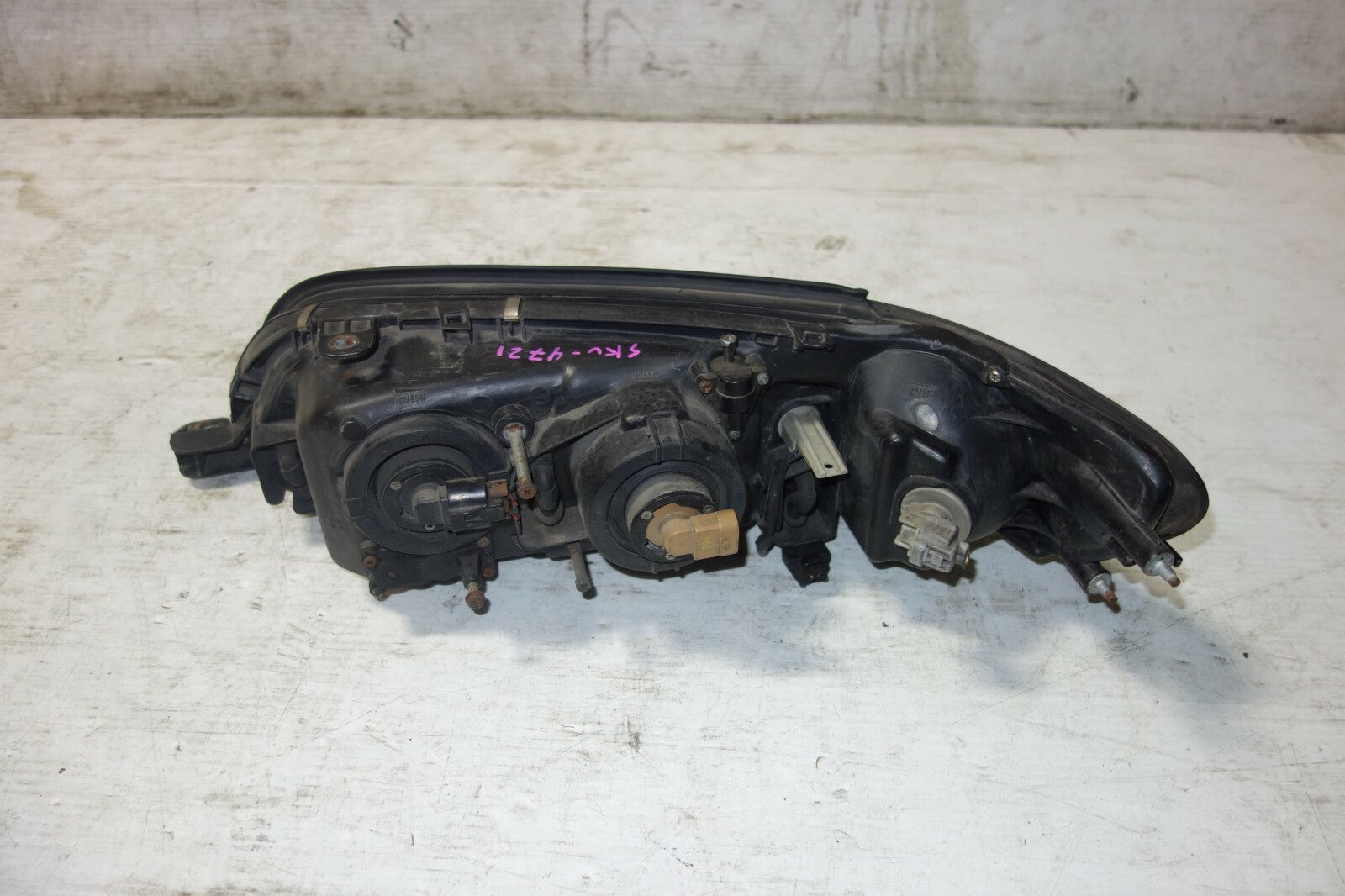 JDM Lexus GS300 / Aristo Front Right Headlight Lamp OEM 1991-1997