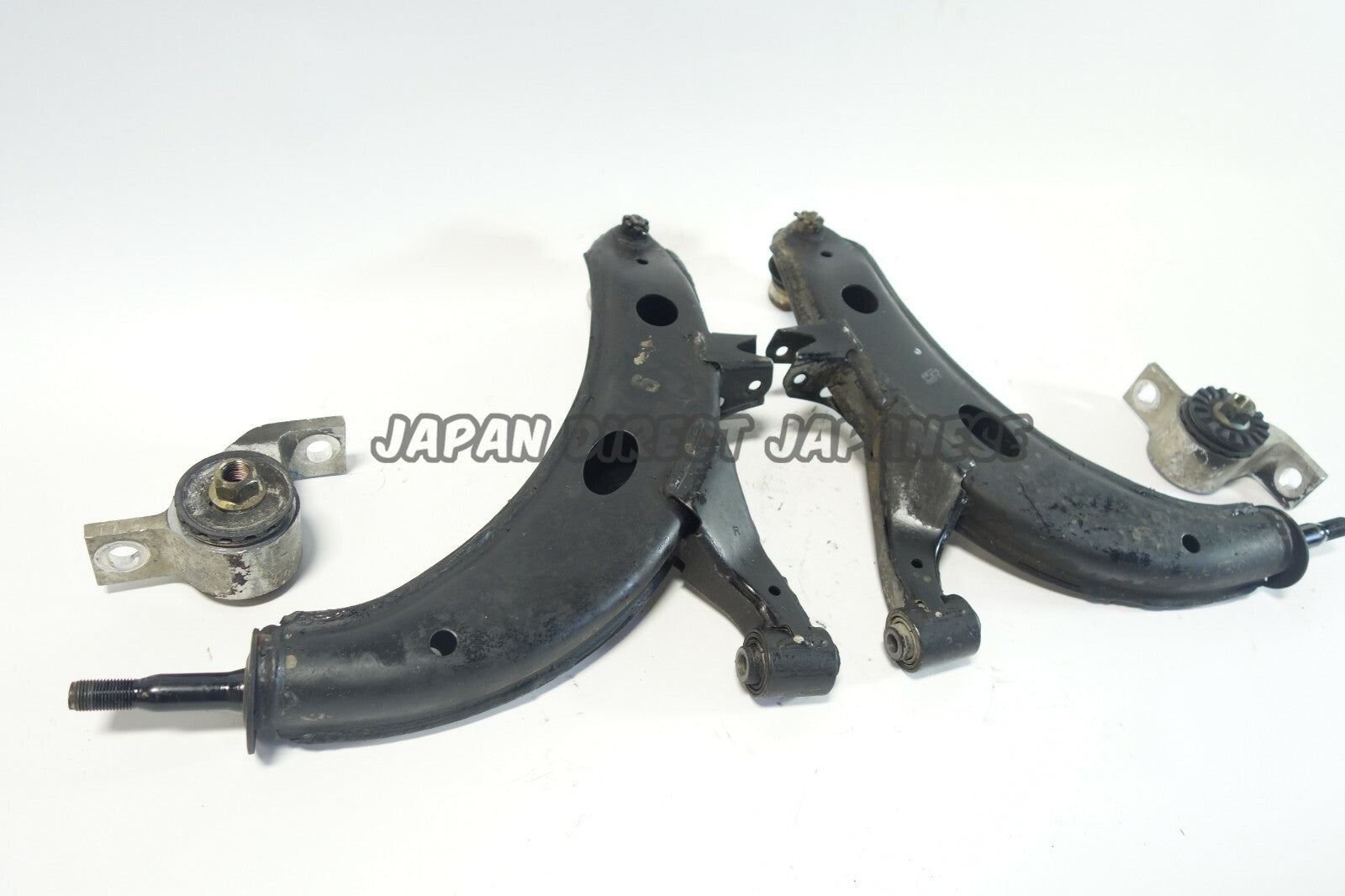Subaru Forester Genuine Front Lower Control Arm Suspension Low Mileage JDM 98-02
