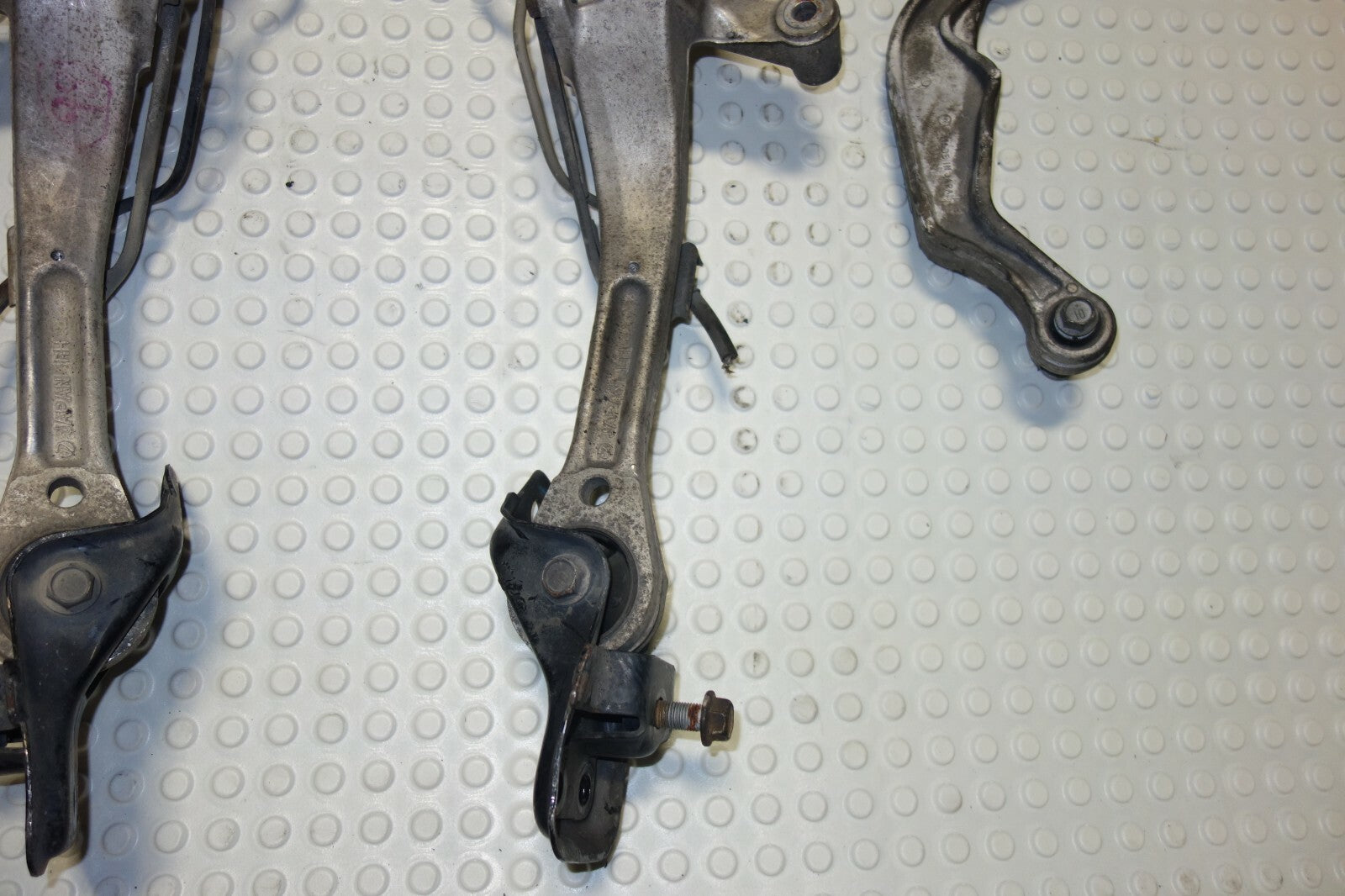 JDM Subaru Legacy Spec-B Aluminum Rear Trailing Arms 2005 2006 2007 2008 2009
