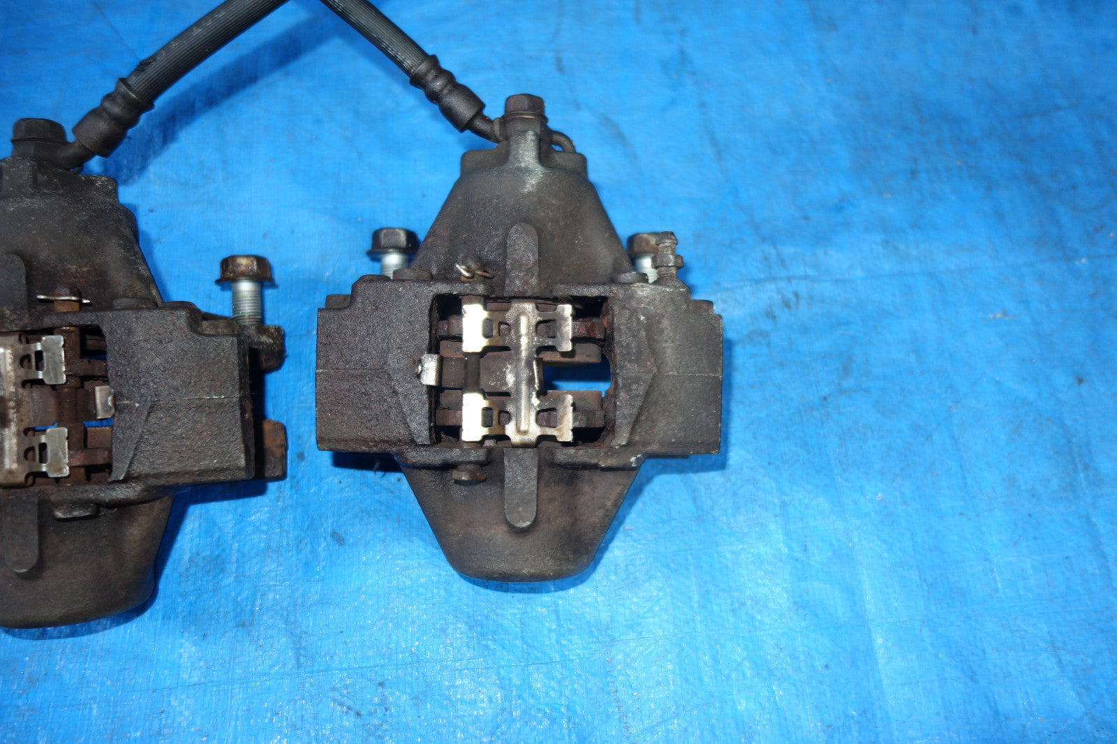 JDM Lexus is300 OEM Rear Brake Calipers Orignal Low Mileage RH LH 2001-2005