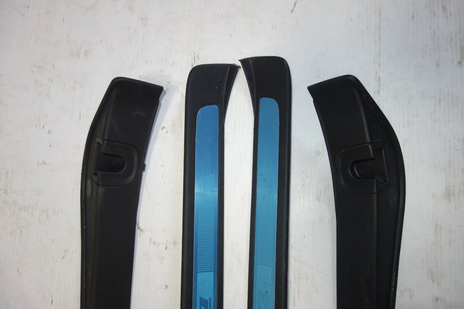 JDM 05-09 GENUINE SUBARU LEGACY B4 OEM DOOR SILLS SCUFF PLATES STEPS SILL