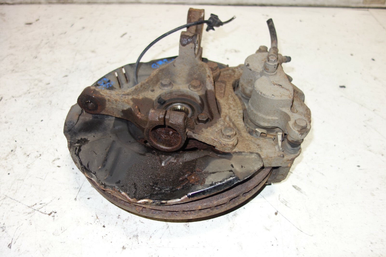 JDM Subaru Legacy Outback BR9 Front Right Spindle Hub Caliper Ej255 2010-2014