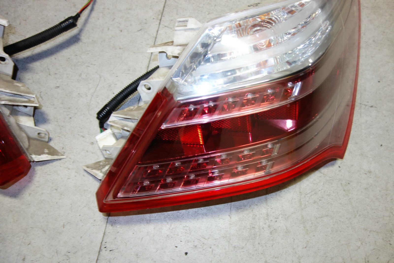 JDM Acura RL Taillights Honda Legend 2009 2010 2011 2012 OEM KB2 3.5RL