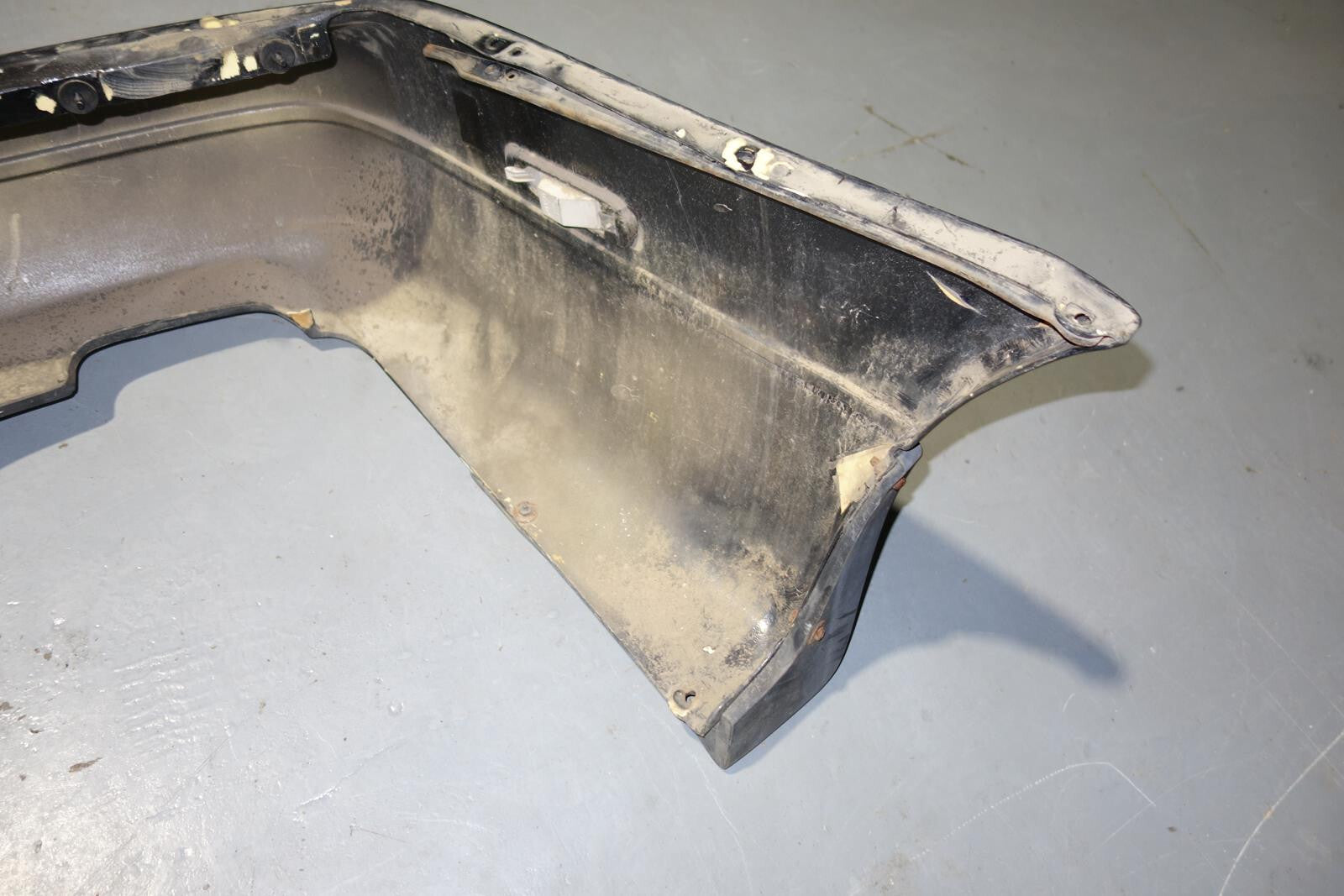 JDM 1990-1996 Nissan 300ZX Fairlady Z32 Non Turbo Rear Bumper Cover Assembly OEM