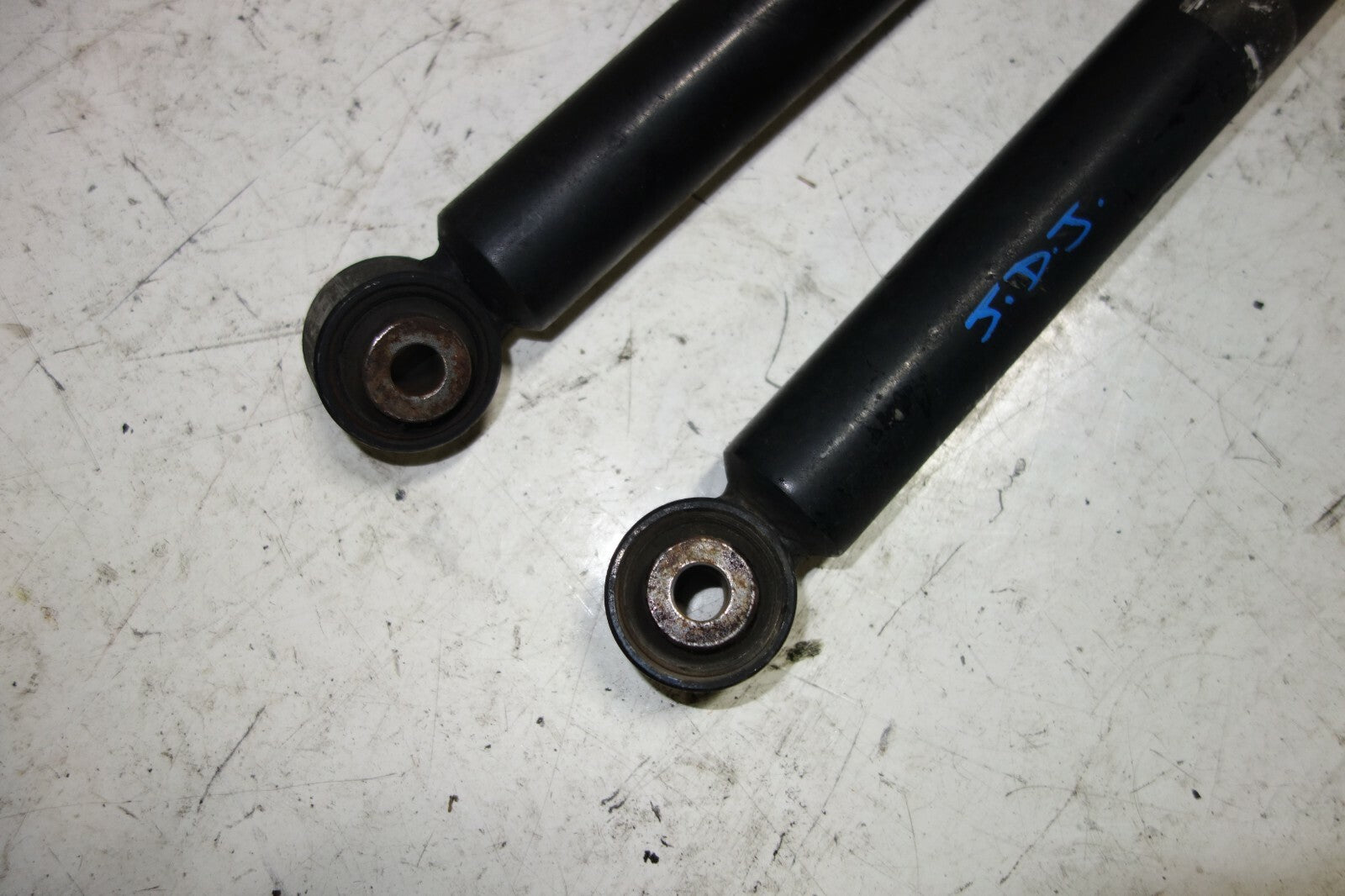 JDM Honda Civic FD1 Rear Strut / Shocks 2006 2007 2008 2009 2010 2011 Pair