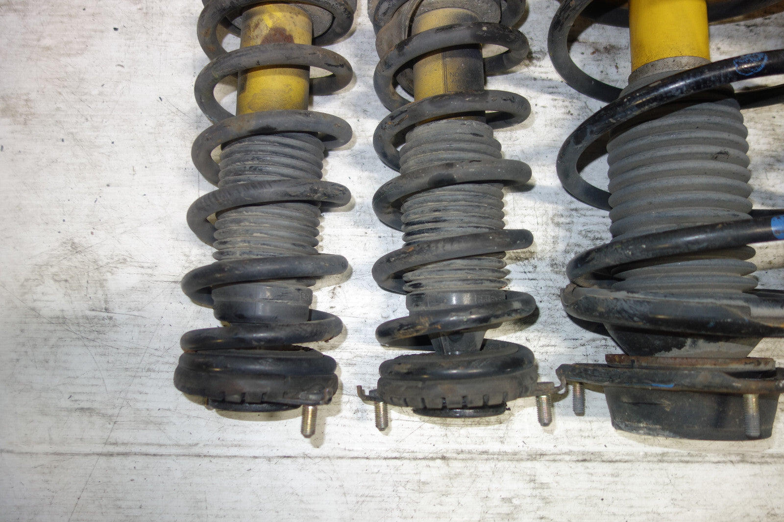 JDM Subaru Legacy Bilstein Front Shocks Coil Springs Strut Suspension 1998-2004