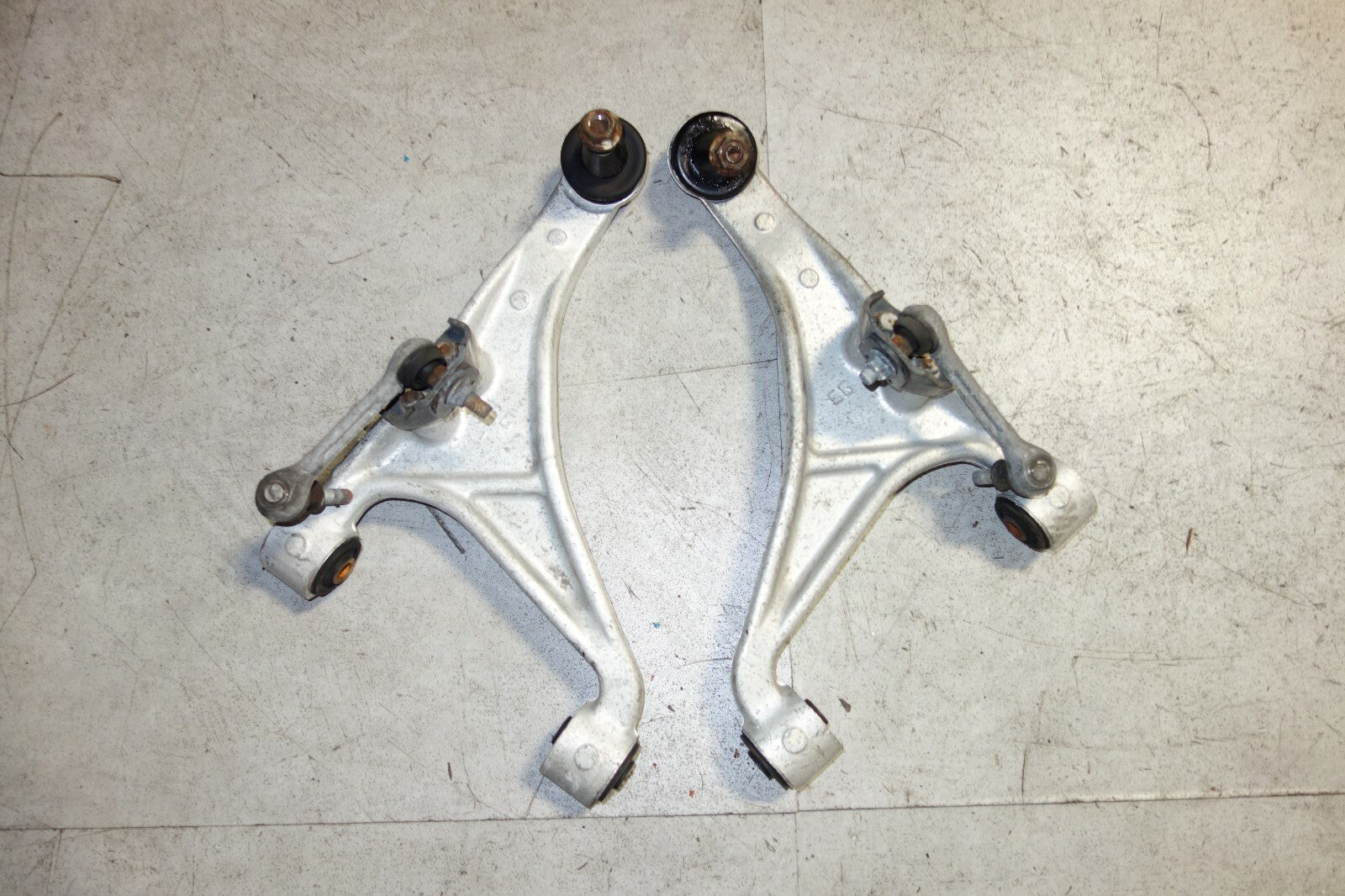 JDM Infiniti M35 M45 Rear Upper Control Arms Suspension OEM Genuine 2006-2010