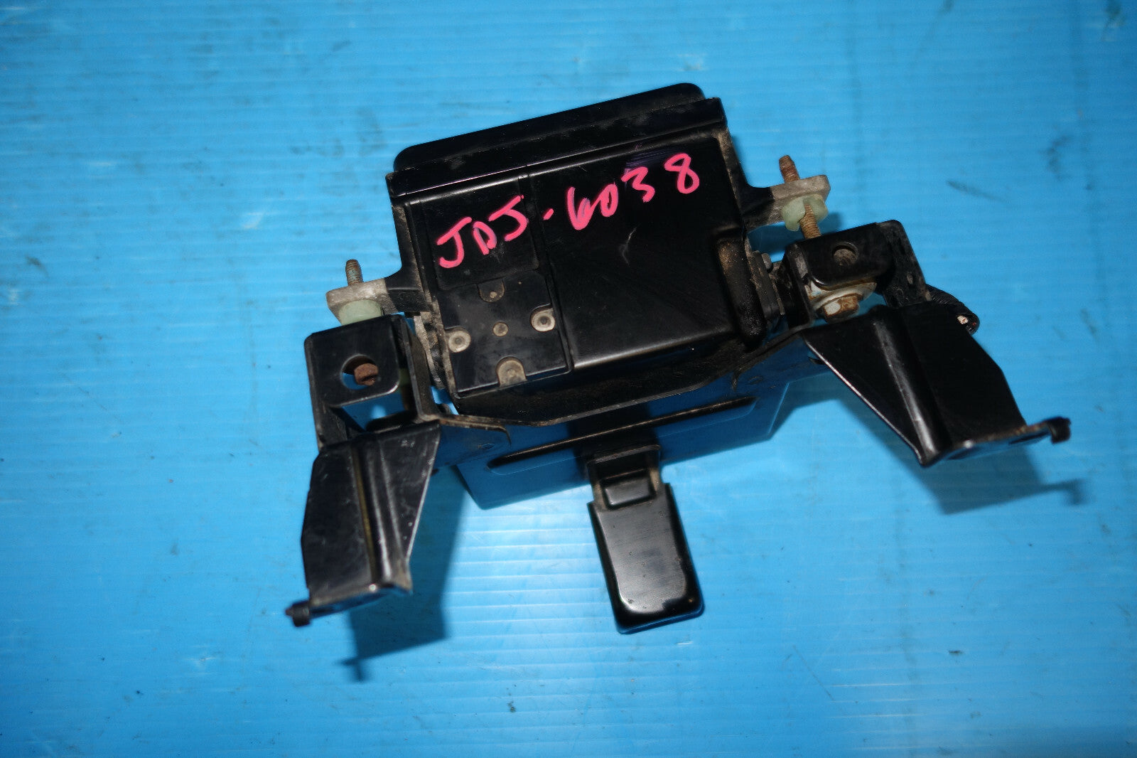 JDM Acura RL Radar Assembly Cruise Sensor Milliwave Distance OEM 2005-2008 #6038