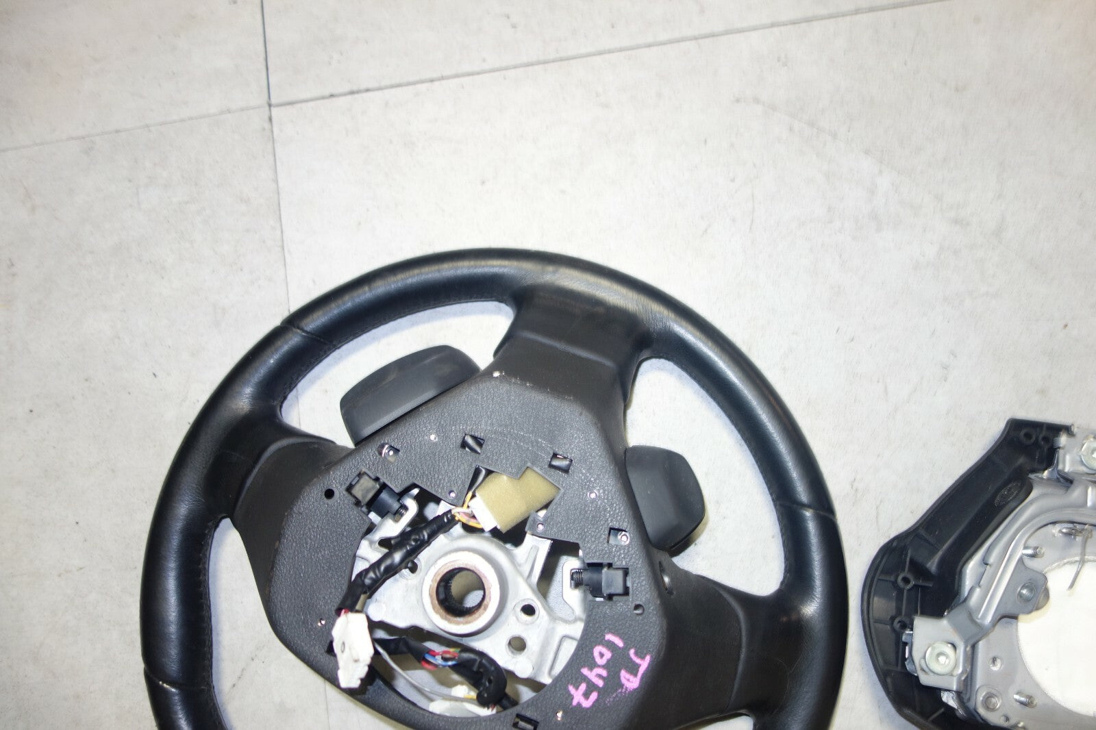 JDM Subaru Legacy Outback MoMo Steering Wheel OEM 2005-2009 Japan