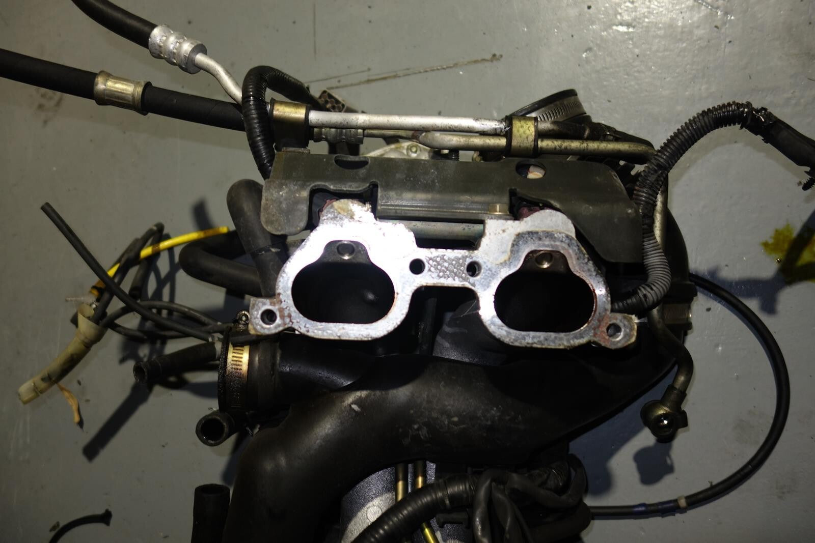 JDM Subaru Legacy B4 EJ208 EJ206 Twin Turbo Intake Manifold BOV Injectors 00-04