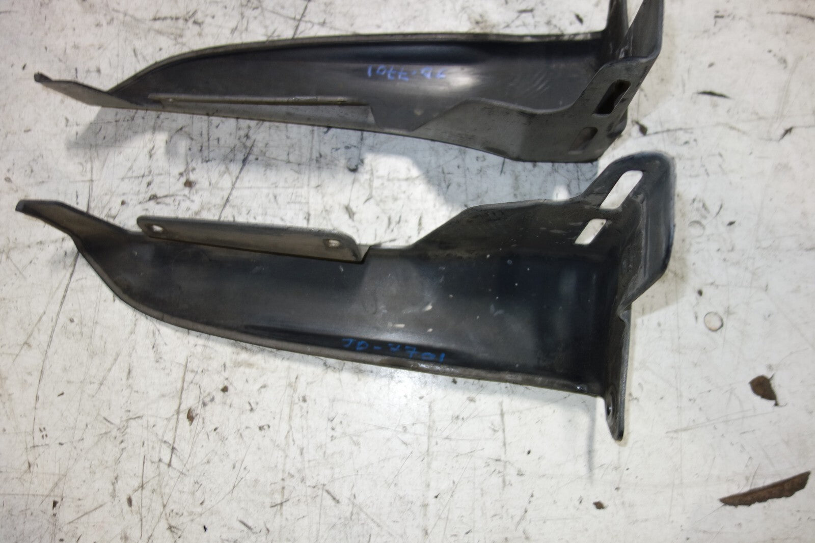 JDM SUBARU LEGACY OUTBACK OEM SIDE SKIRTS SPATS WAGON 2005-2009