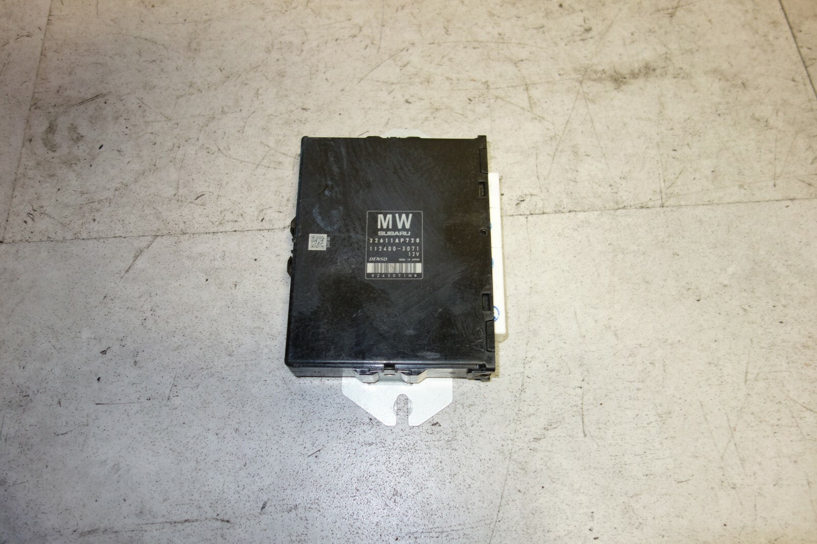 JDM Subaru Impreza STI Engine Control Unit Automatic 2008-2014 GRF 22611AP720