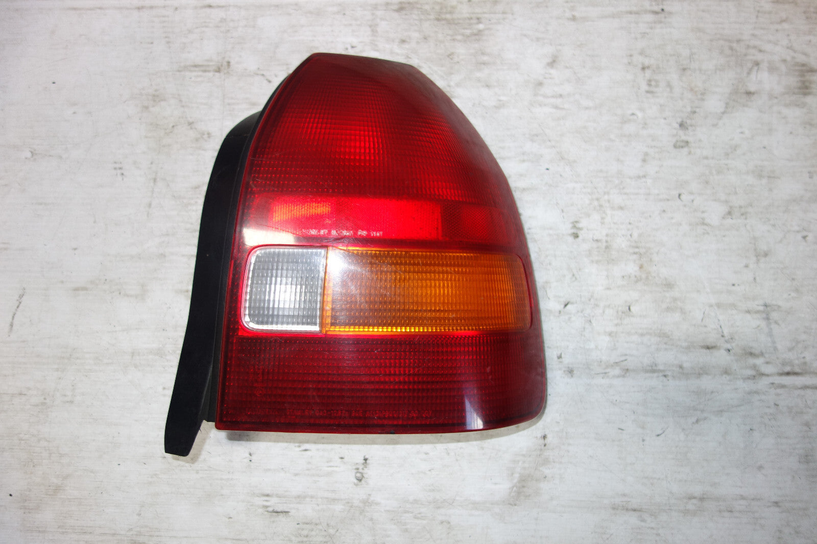 JDM Honda Civic Taillight Right Side EK Hatchback 1996 1997 1998 1999 2000 OEM