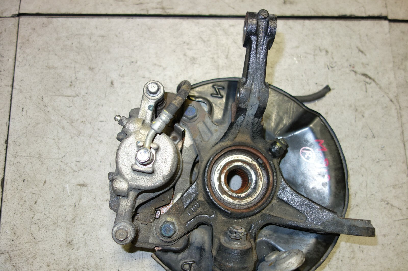 JDM 06-11 FD1 HONDA CIVIC / CSX OEM FRONT RIGHT KNUCKLE HUB SPINDLE SUSPENSION