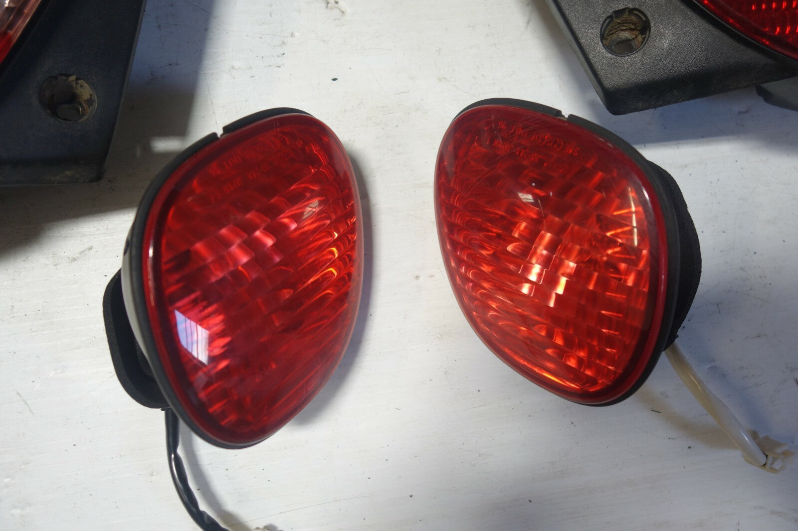 JDM 1998-2005 TOYOTA ARISTO LEXUS GS300 GS400 GS430 TAIL LIGHTS LAMP JZS161
