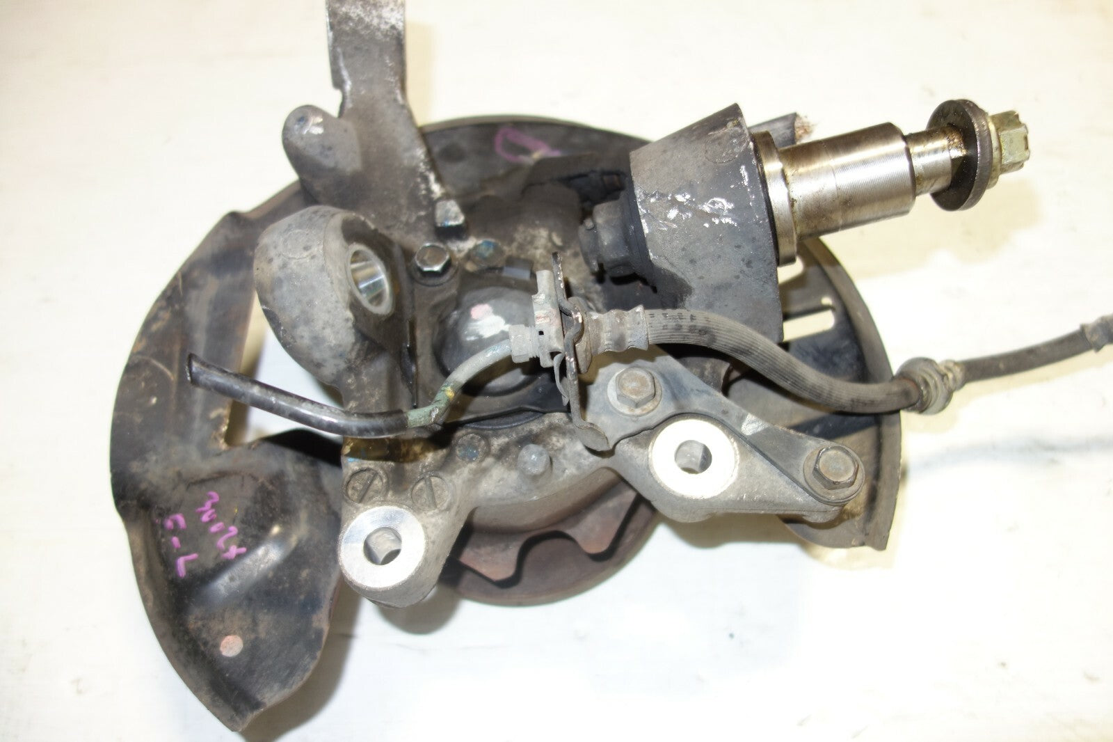 JDM Nissan 300zx Front Left Wheel Hub Bearing Spindle Low Mileage 1990-1996