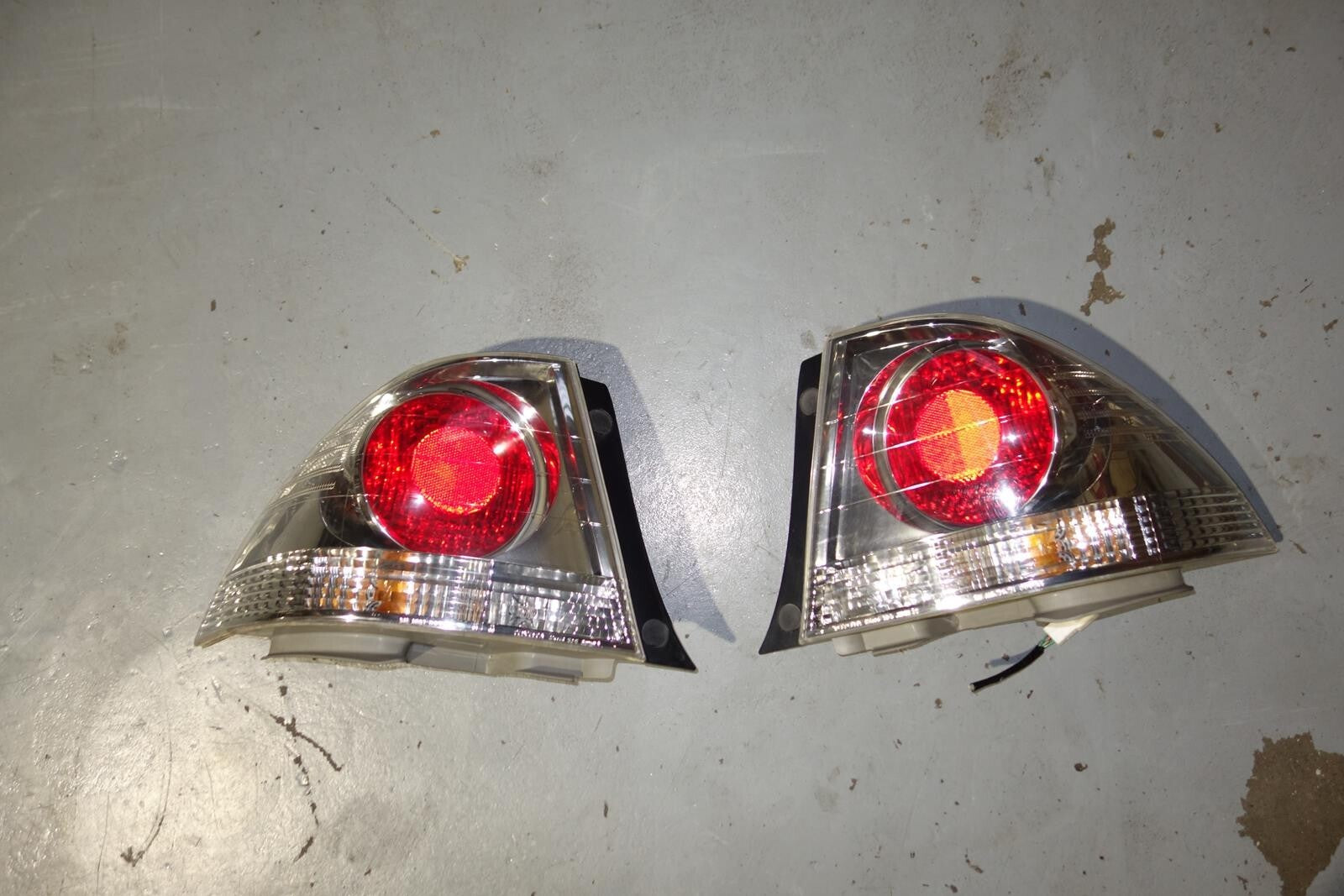 JDM LEXUS IS300 2001-2005 TAIL LIGHTS TOYOTA ALTEZZA SEX10 TAIL LAMP 2001-2005
