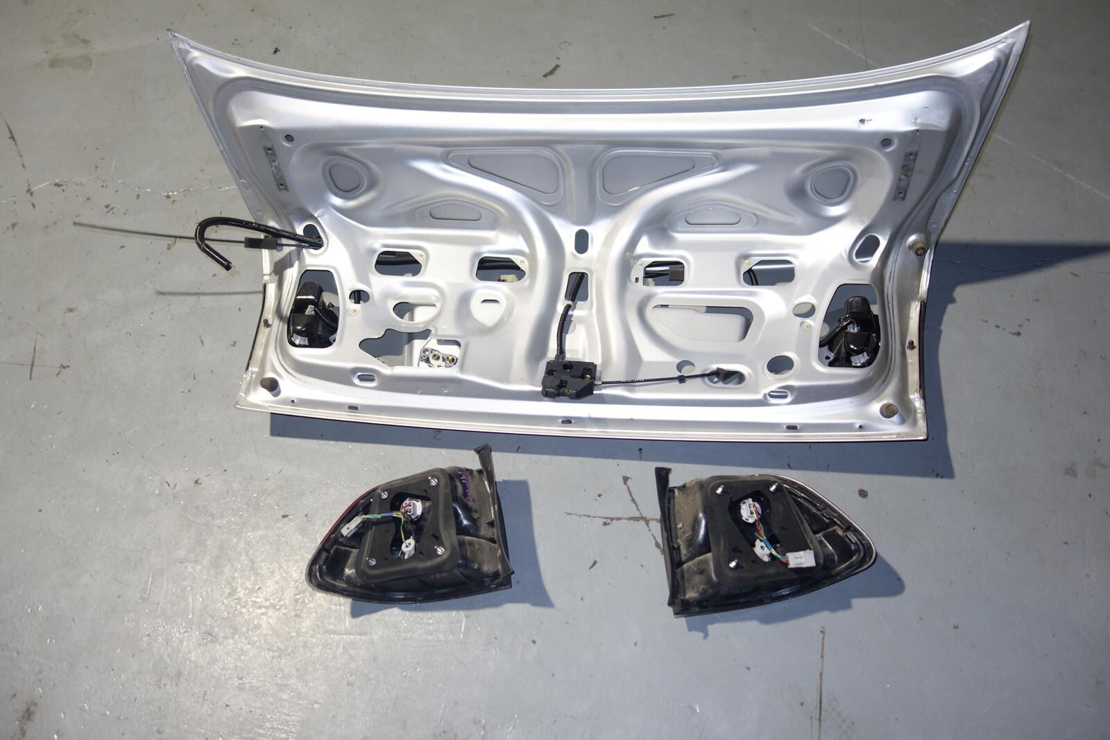 JDM Acura 1.6 EL Honda Domani Trunk Lid Tail Lights Conversion 4-door 1996-2000