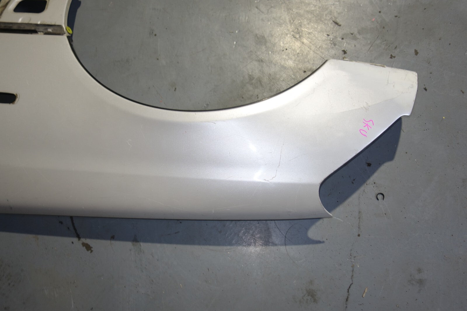 JDM Lexus LS430 Left Side Fender In White OEM 2001 2002 2003