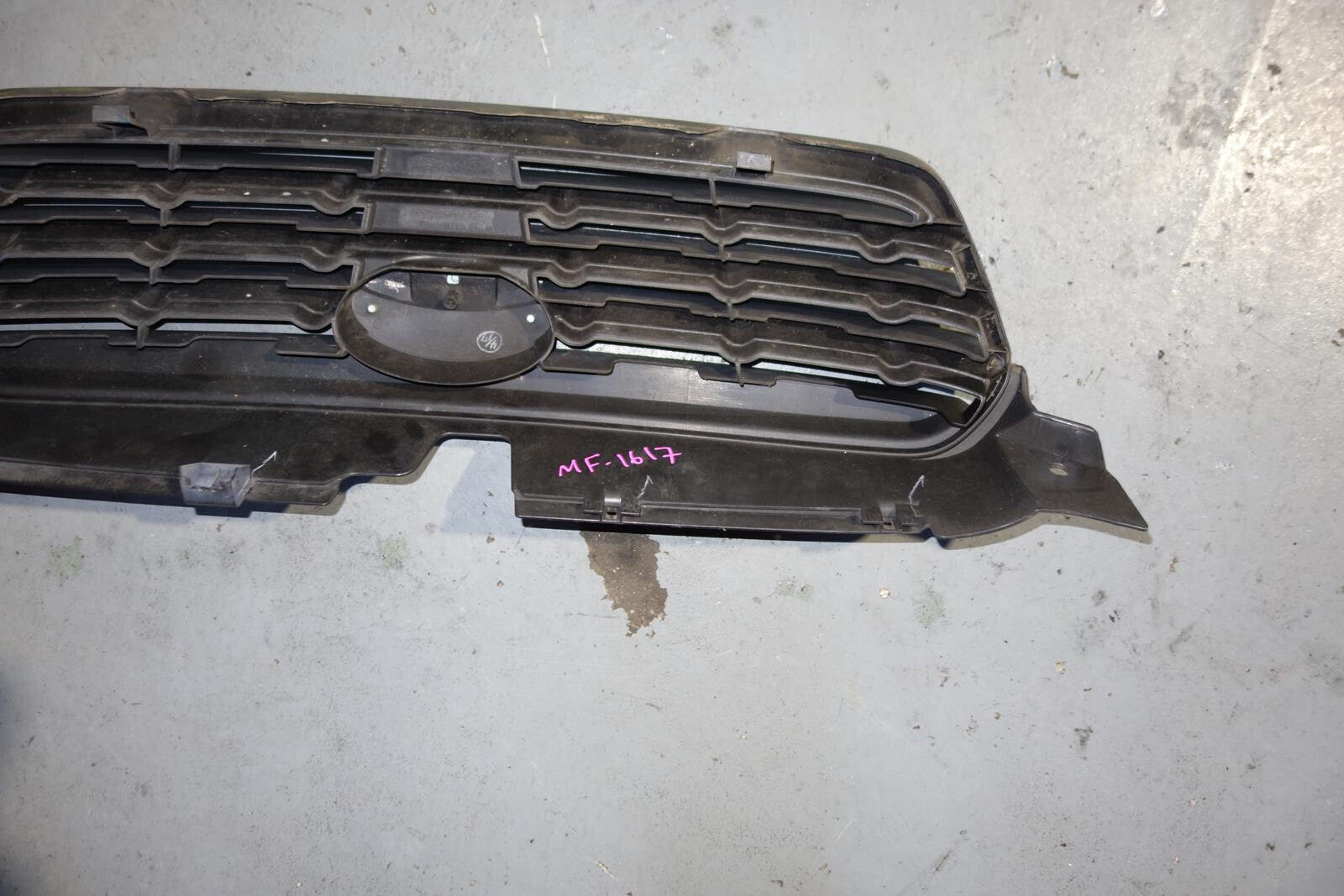 JDM Subaru Legacy Outback Grille 2008 2009 OEM Genuine MF-1617