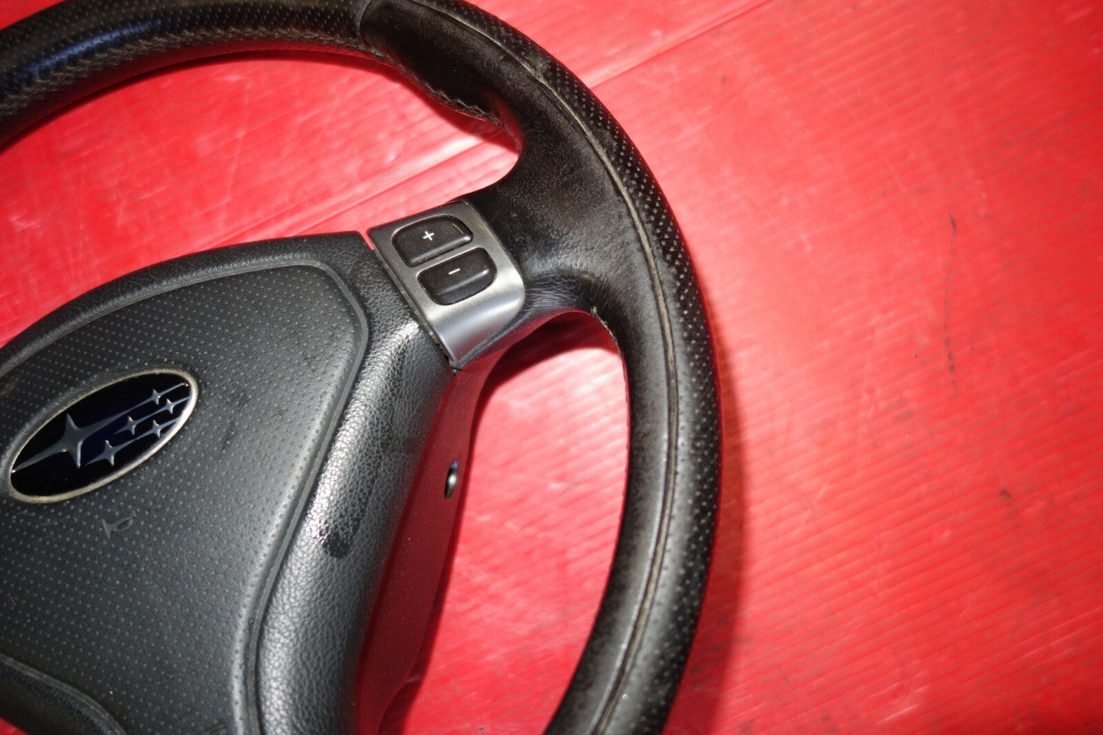 JDM Subaru Forester OEM Momo Leather Steering Wheel & Hub SG5 2003-2008 #6204