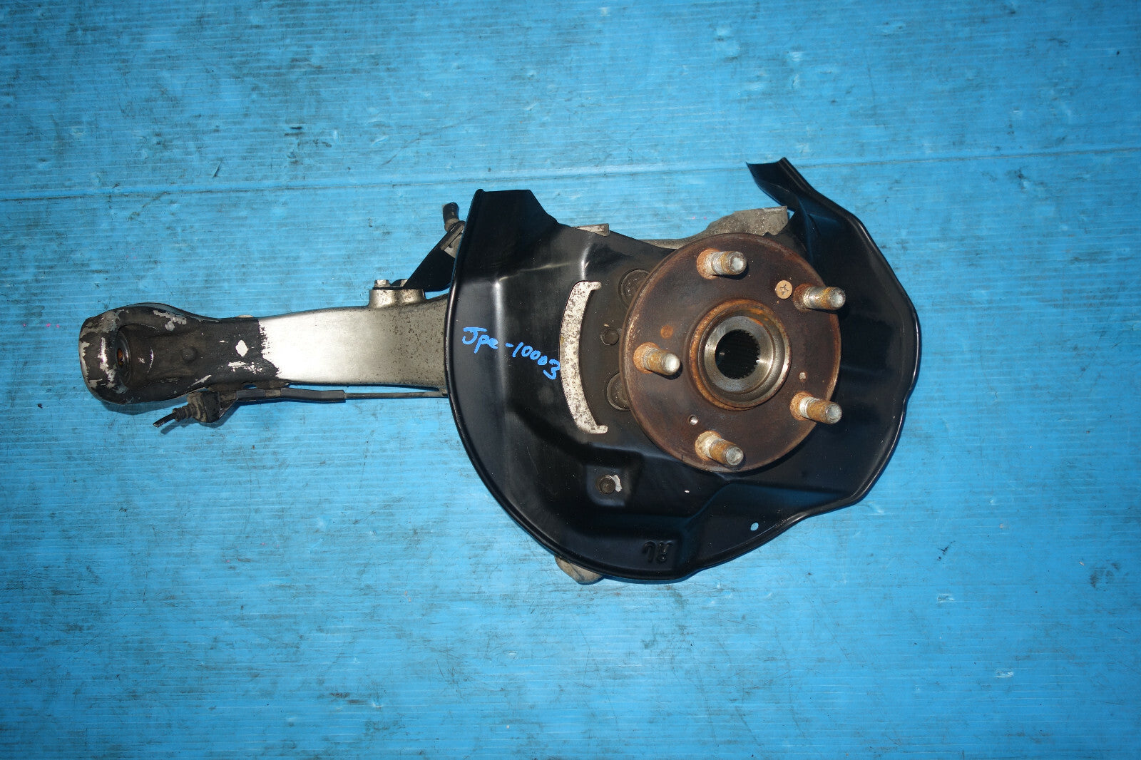Acura RL Front RH Right Side Wheel Hub Bearing Knuckle Spindle Hub 2005-12 JDM