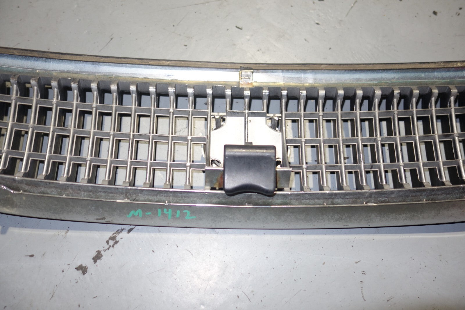 JDM 1991-1997 LEXUS GS300 FRONT GRILLE JZS147 GRILL Fits: LEXUS GS300 JZS147