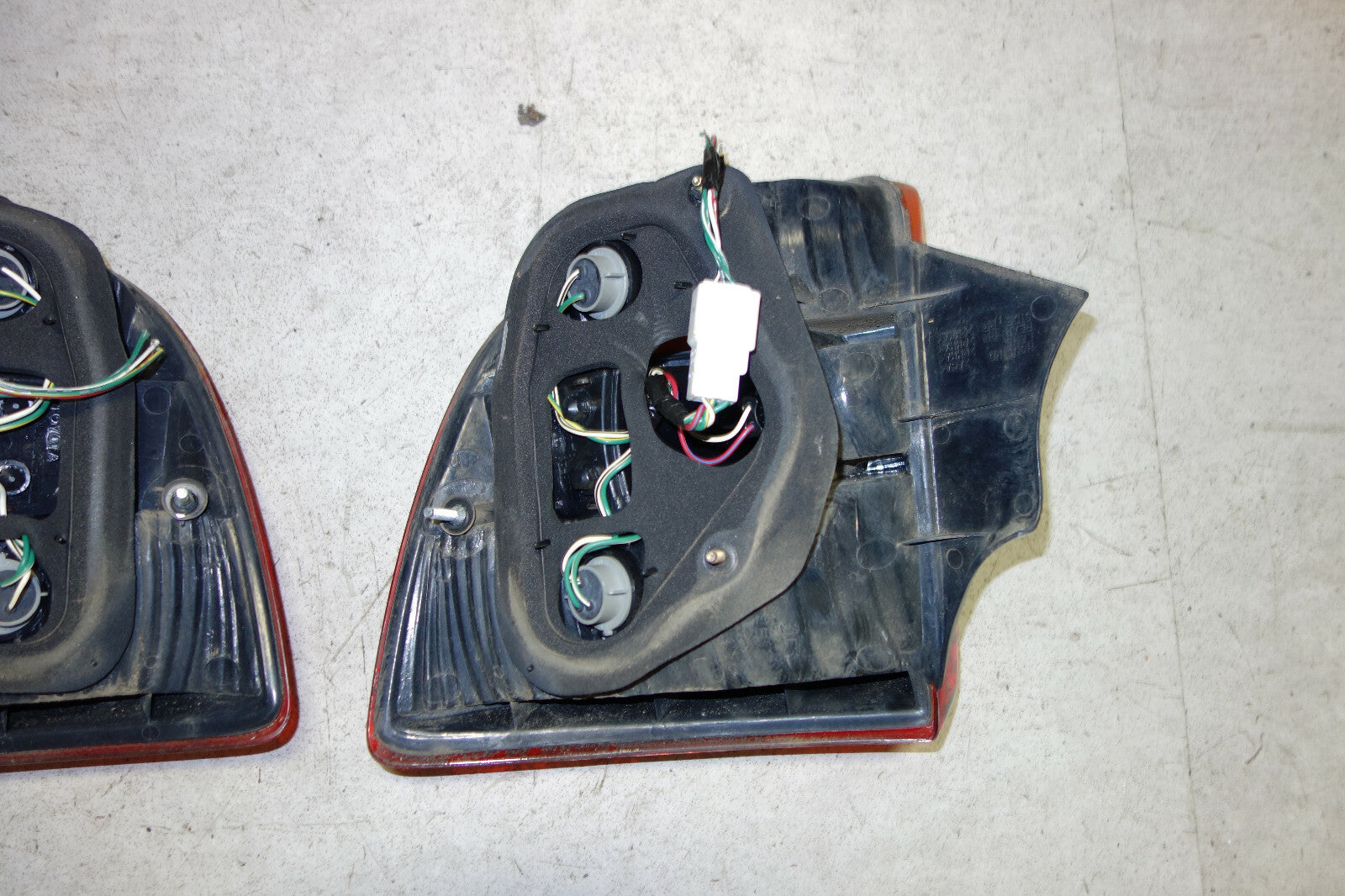 JDM Toyota Celica GT GT-S OEM Tail Lights Lamps 2001-2003 Spec ZZT231 ZZT230