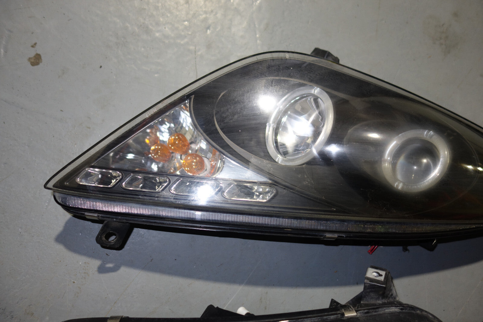 Toyota Celica Headlights Lights Head Lamps ZZT231 ZZT230 2000-2005 MF-1287