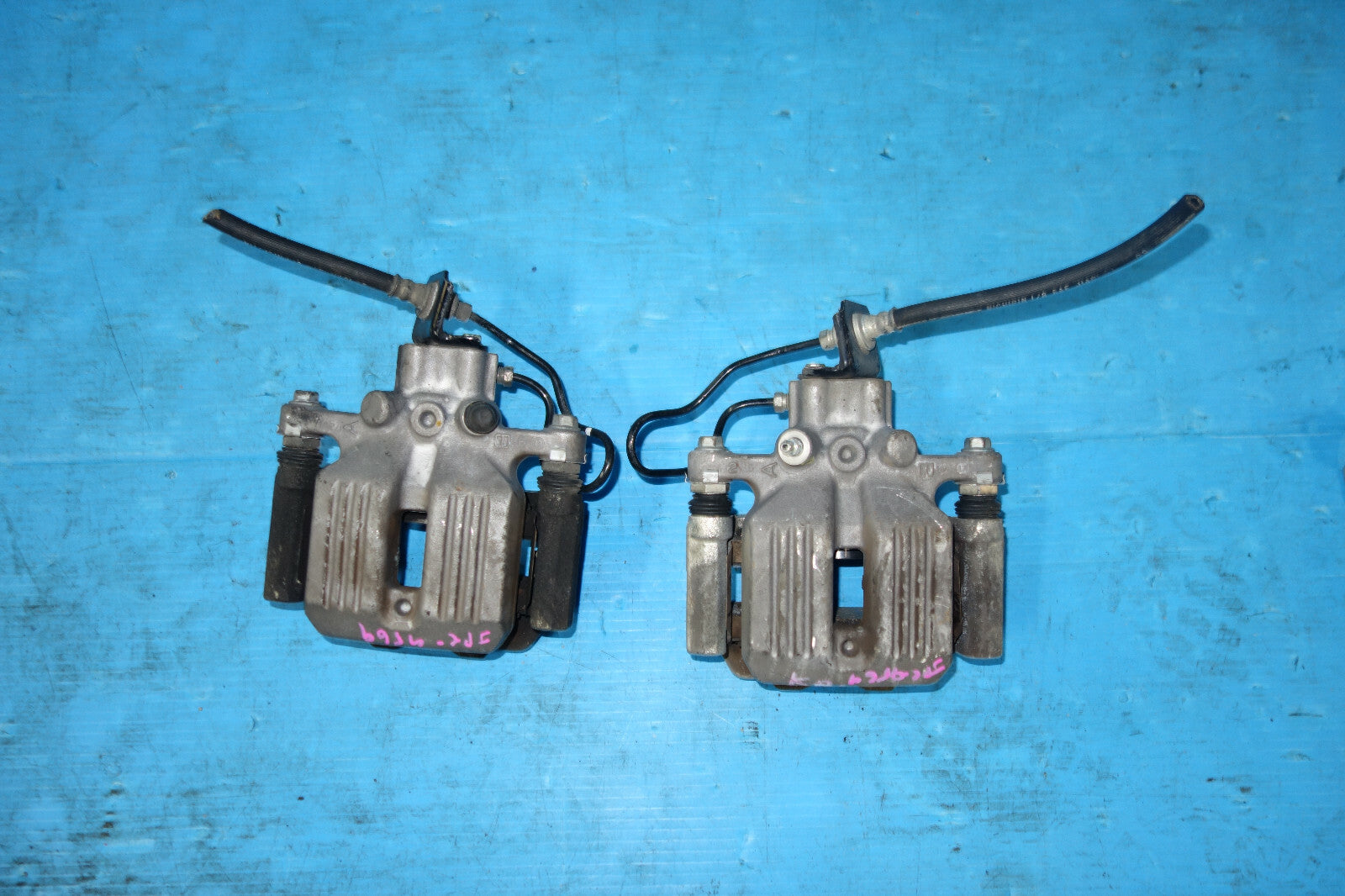 JDM Acura RL OEM Rear Brake Calipers OEM 2005-2012 Left & Right