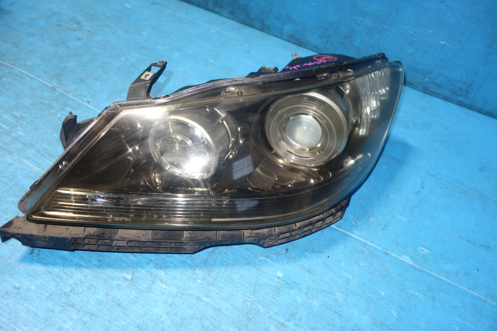 JDM Acura RL HID Headlights Head Lamps Pair 2005-2008 Honda Legend KB1 #8563