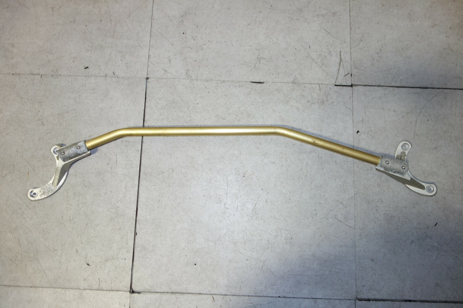 JDM Subaru Legacy STi Genome Front Strut Bar Brace BL5 BP5 Engine 2005-2009