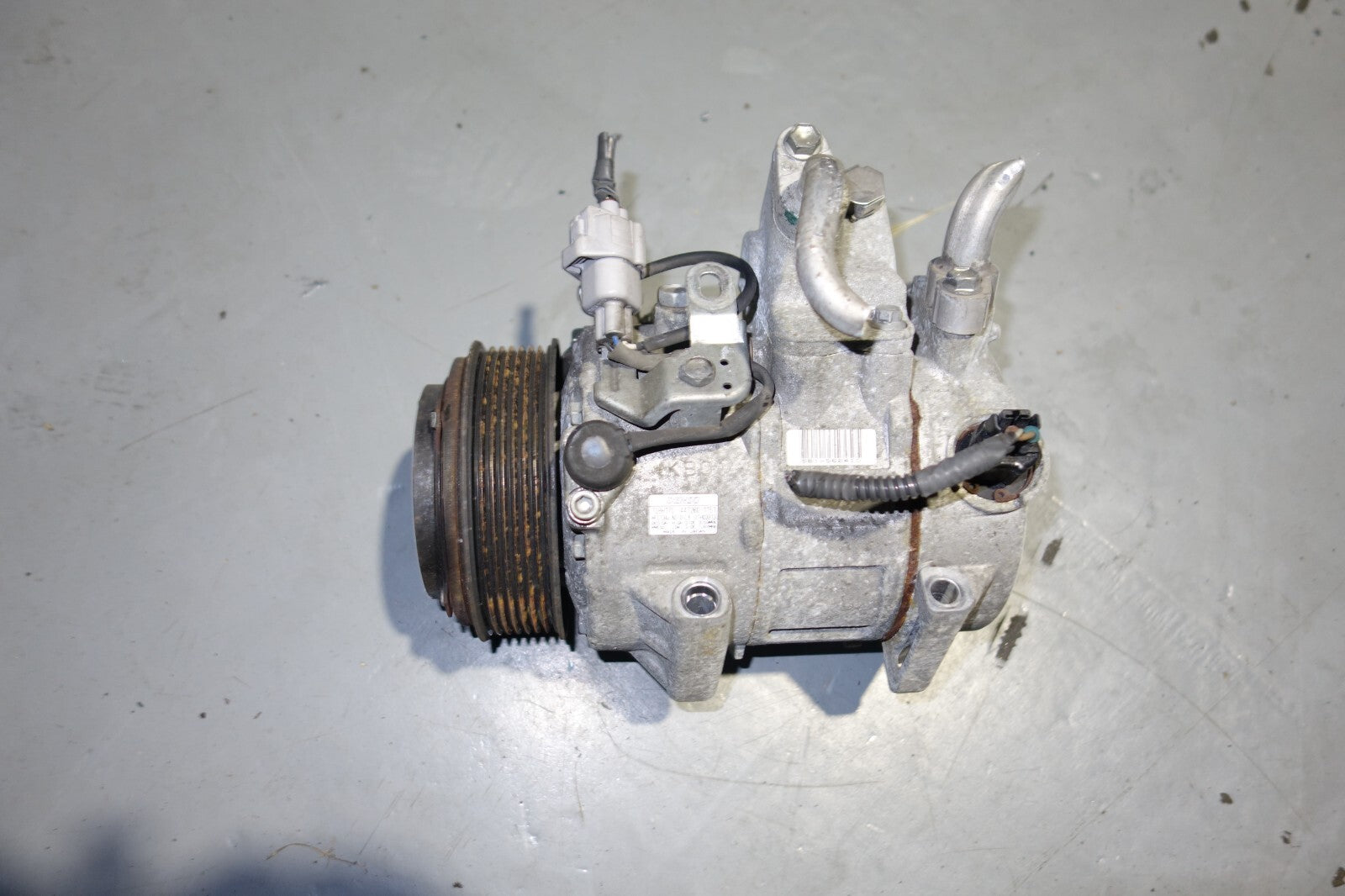 JDM TOYOTA /LEXUS 2GR FE V6 3.5L USED AC COMPRESSOR OEM 447260-1151
