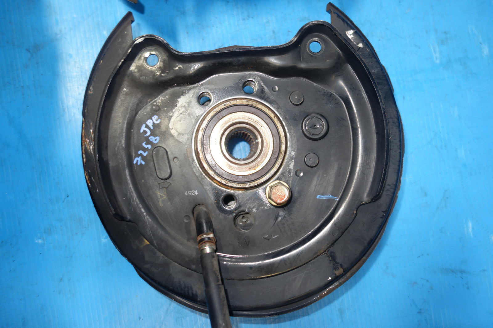 2005-2009 JDM Subaru Legacy Outback Rear Right Spindle Hub Knuckle Bearing 5X100