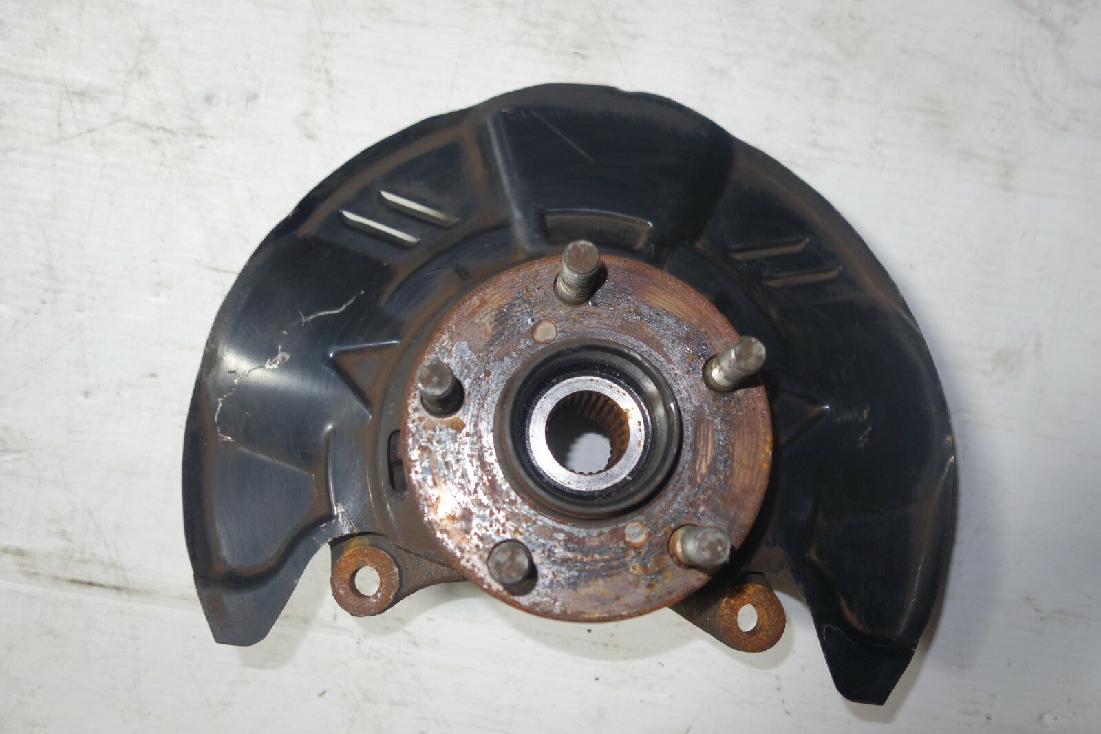 JDM 2005-2014 SUBARU LEGACY FRONT RIGHT SPINDLE HUB KNUCKLE OEM SUSPENSION