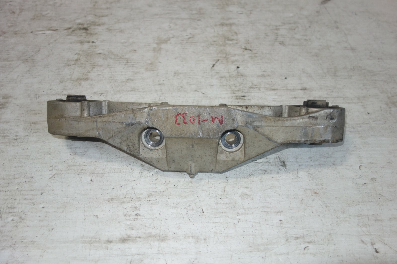 JDM 2005-2009 SUBARU LEGACY OUTBACK SPEC-B REAR ALUMINUM DIFFERENTIAL MOUNT
