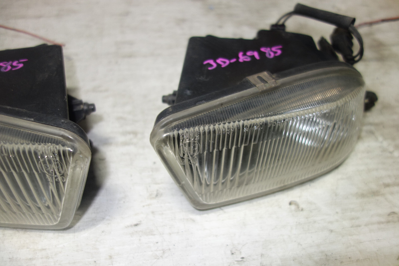 JDM Toyota Celica ST202 Front Fog Lights Fog Lamps 1994-1999 Used OEM Left Right