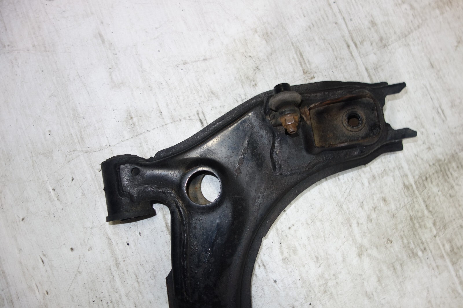 JDM 1993-1997 MAZDA MIATA OEM FRONT LOWER CONTROL ARM PASSENGER RIGHT SIDE
