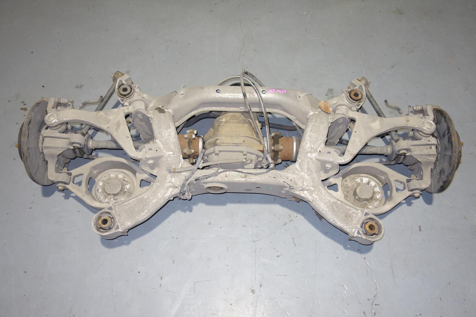JDM Infiniti G35 Coupe Nissan 350z Cross Member Subframe Cradles Hubs Diff 03-09