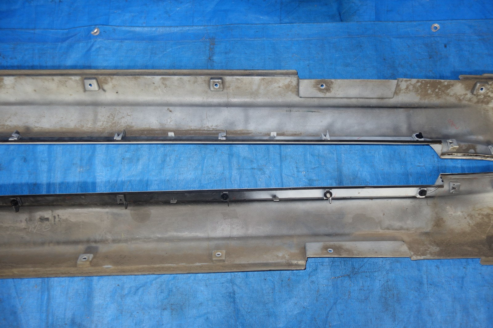 JDM Infiniti M35 M45 OEM Side Skirts Rocker Panels Nissan Fuga 2006-2010 LH RH