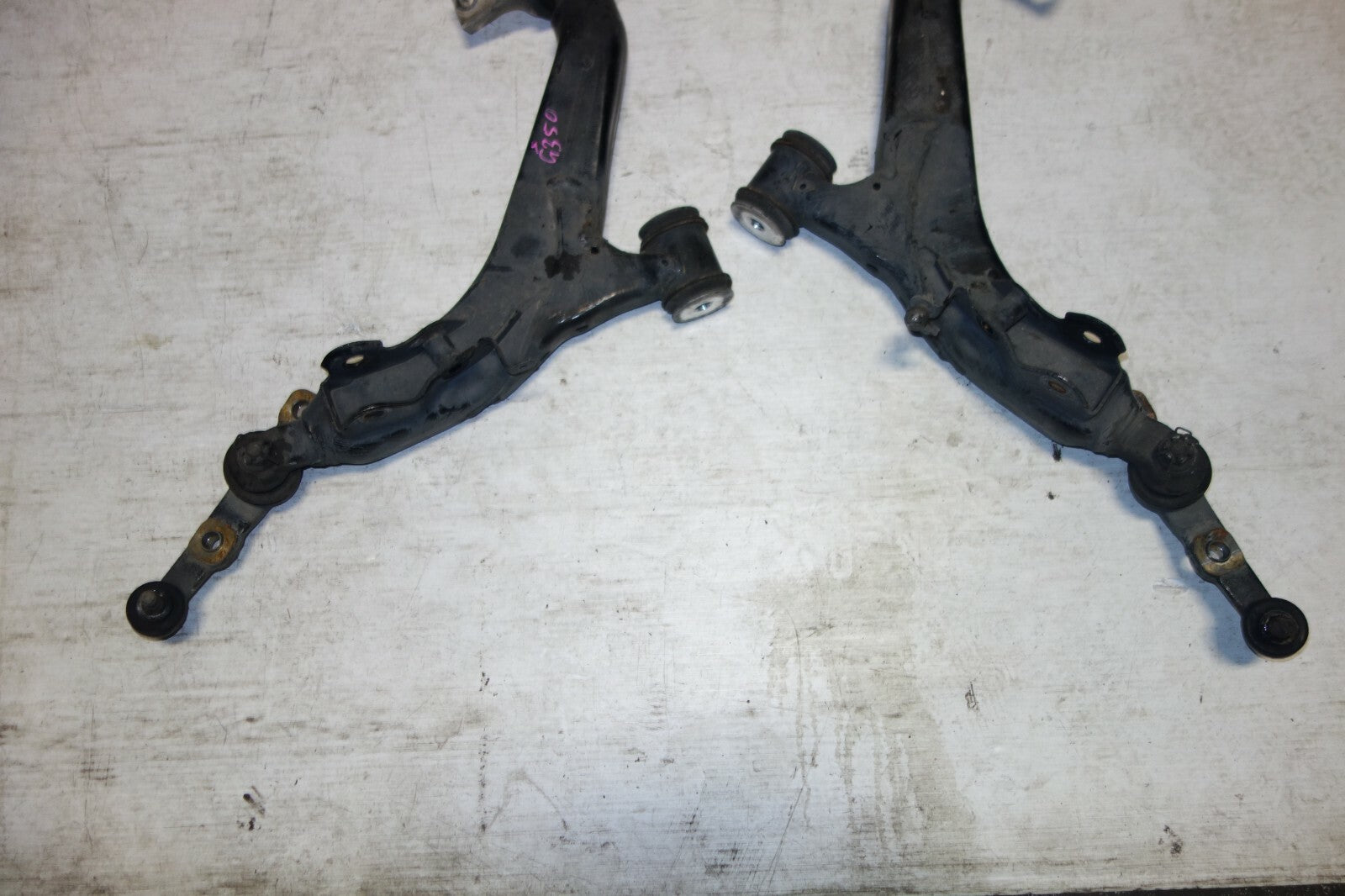 JDM Lexus GS350 GS300 RWD Front Lower Control Arms & Ball Joints 2006-2011