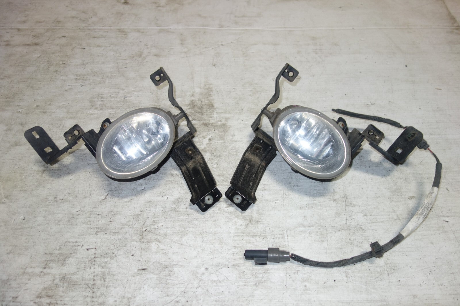 JDM Acura RL Fog Lights Lamps Pair Front Bumper Driving OEM KB1 2005-2008 #7