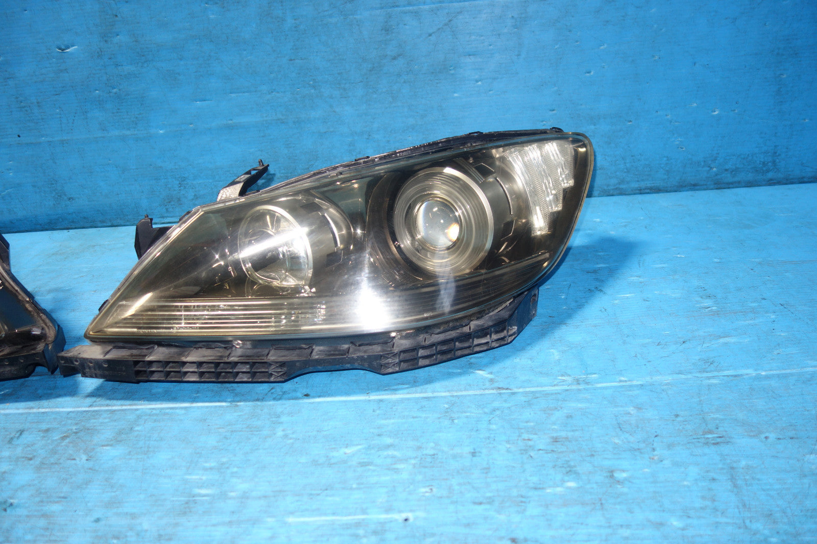 JDM Acura RL HID Headlights Head Lamps Pair 2005-2008 Honda Legend KB1 #8562