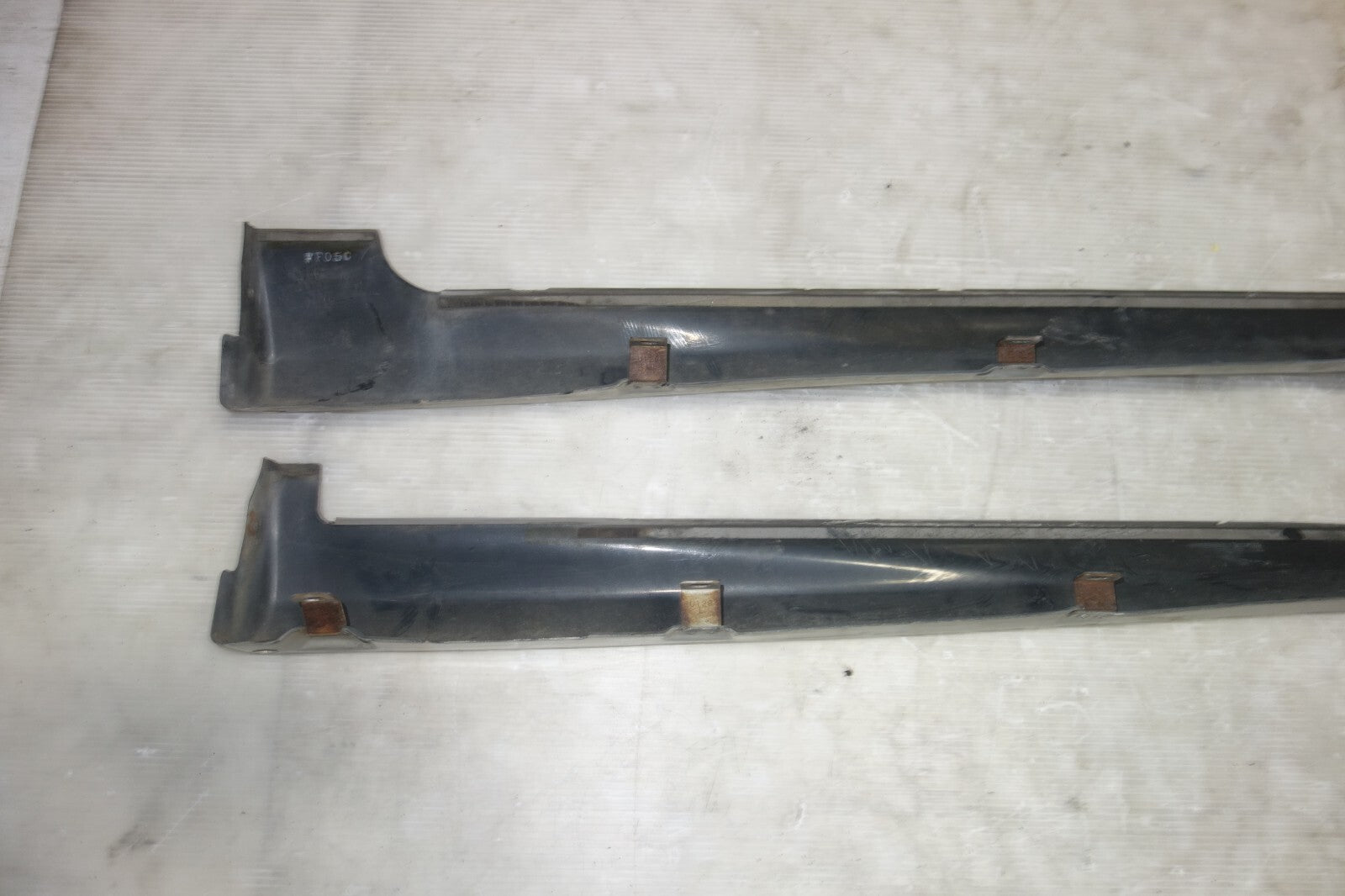 JDM Subaru Legacy B4 Optional Side Skirts Panels Be5 5dr 4dr Silver 2000-2004