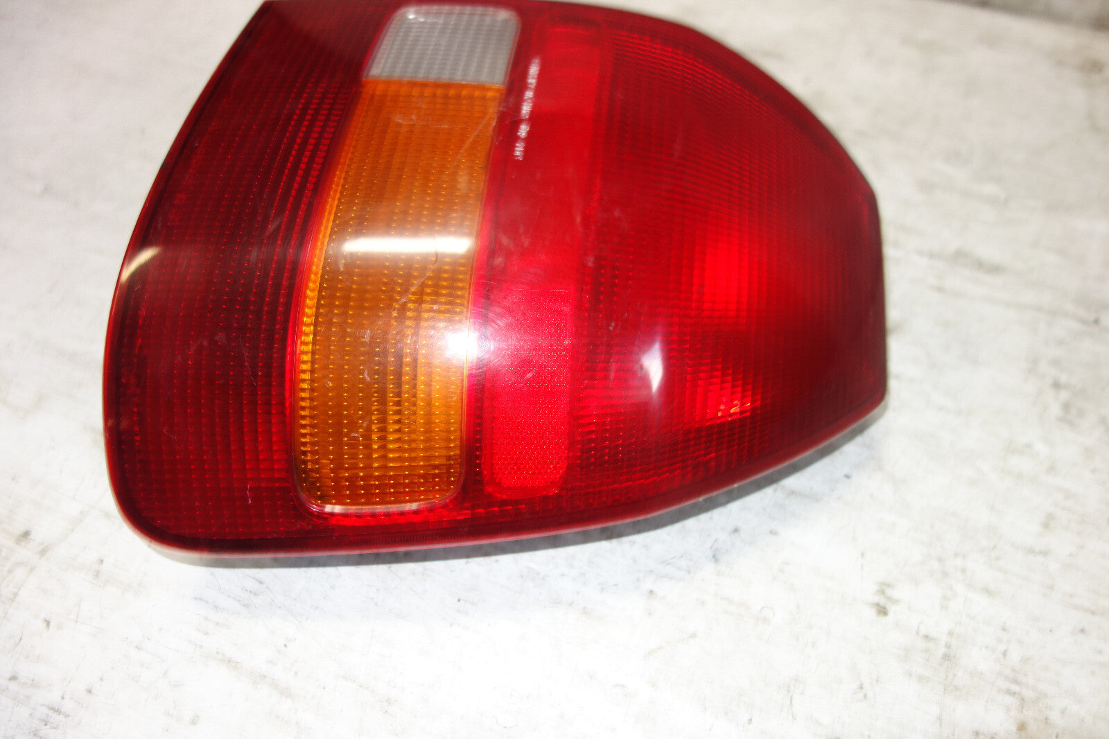 JDM Honda Civic Taillight Right Side EK Hatchback 1996 1997 1998 1999 2000 OEM